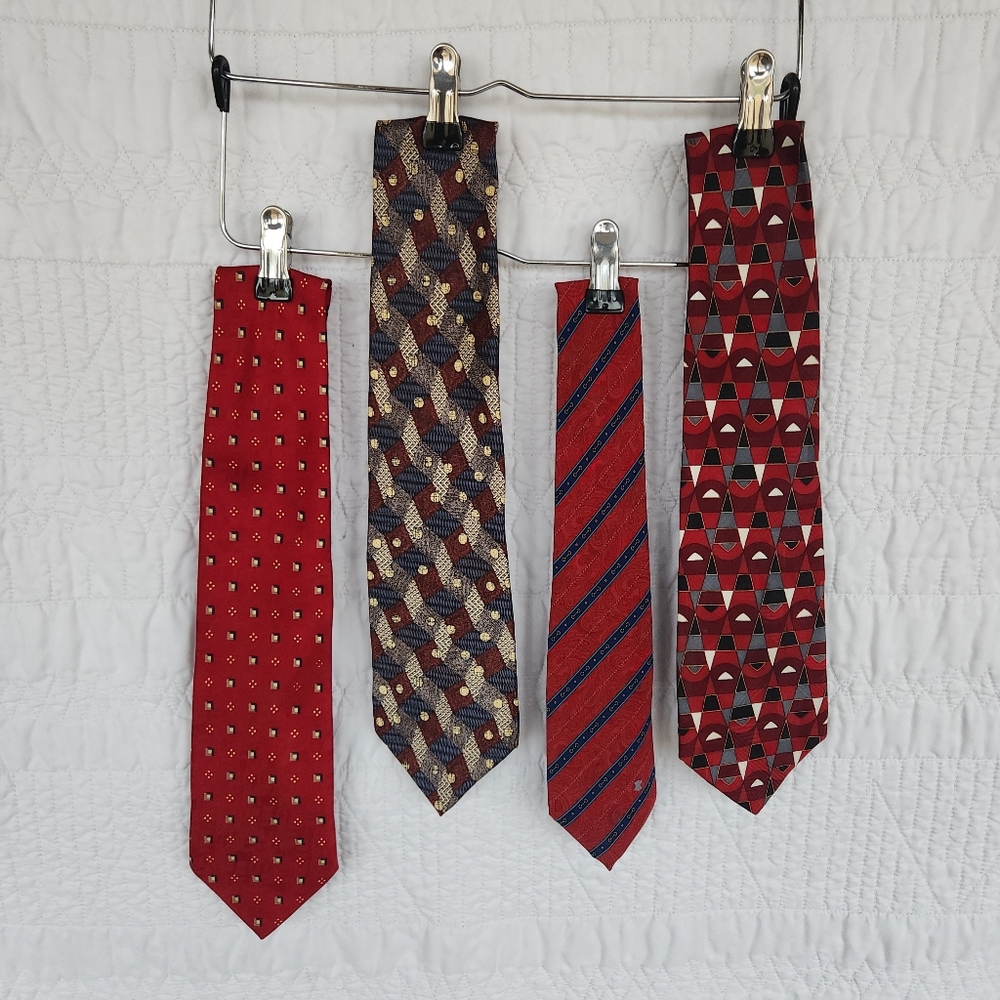 Céline Paris Logo Tie Luxury Italian Silk Tie Collection Set of Red